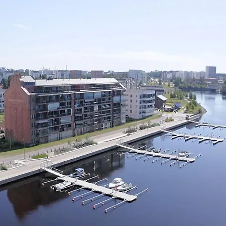 Toppilansalmi Two Bedroom With A View Apartment