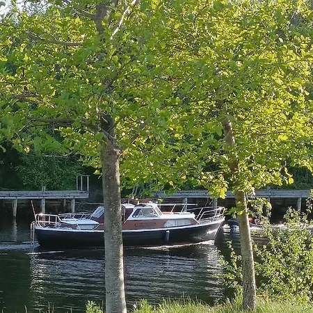 Toppilansalmi Two Bedroom With A View Apartamento